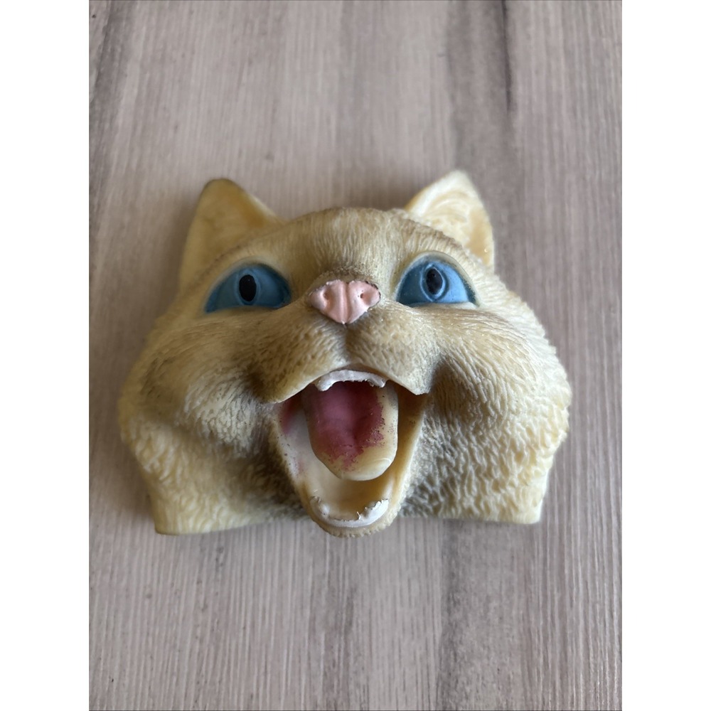 Schylling - Stretchy Cat Hand Puppet